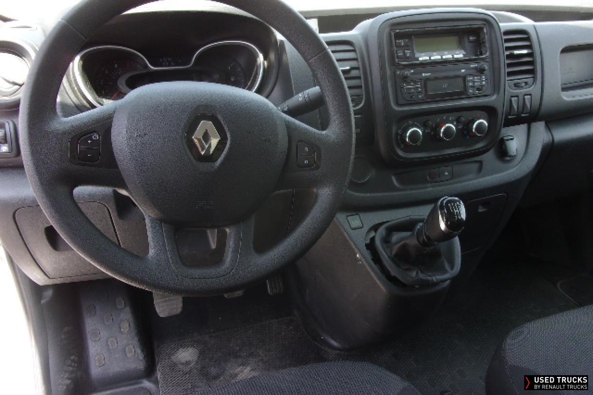 Renault Trucks Trafic 145