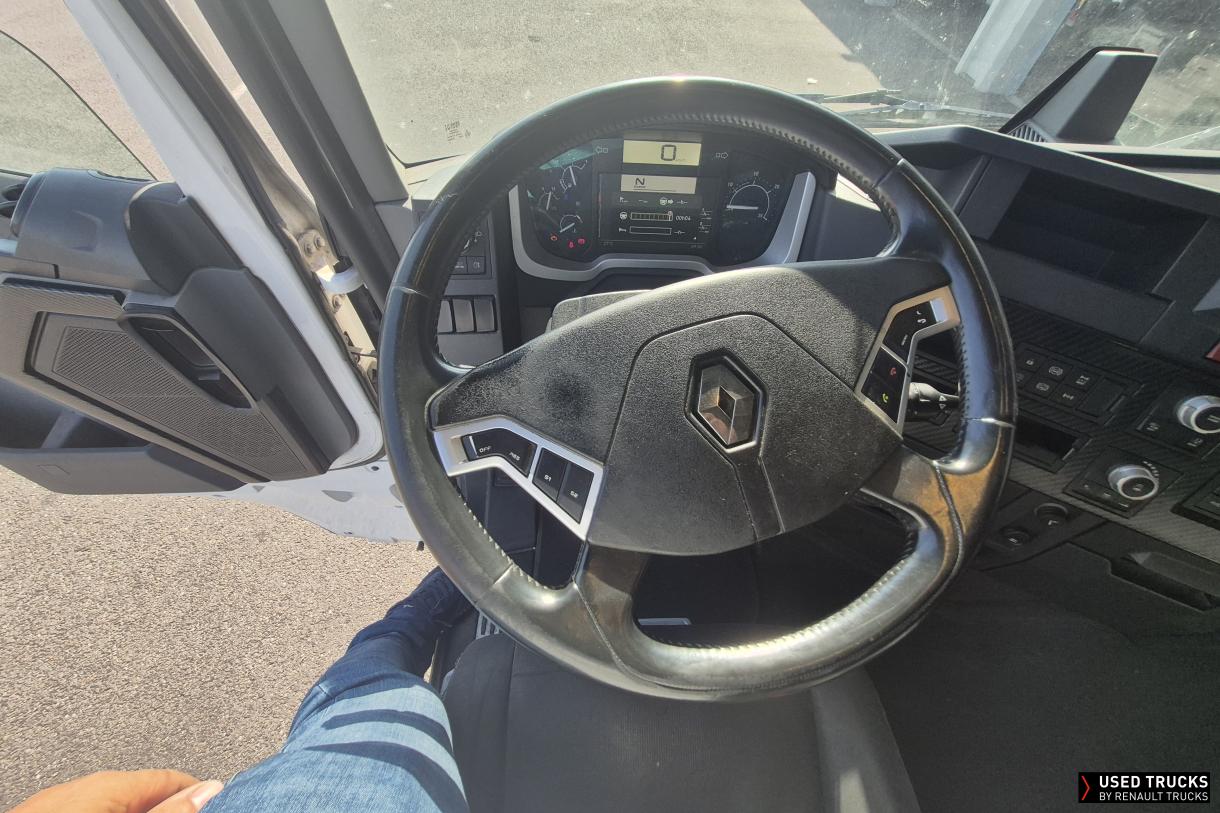 Renault Trucks T High 520