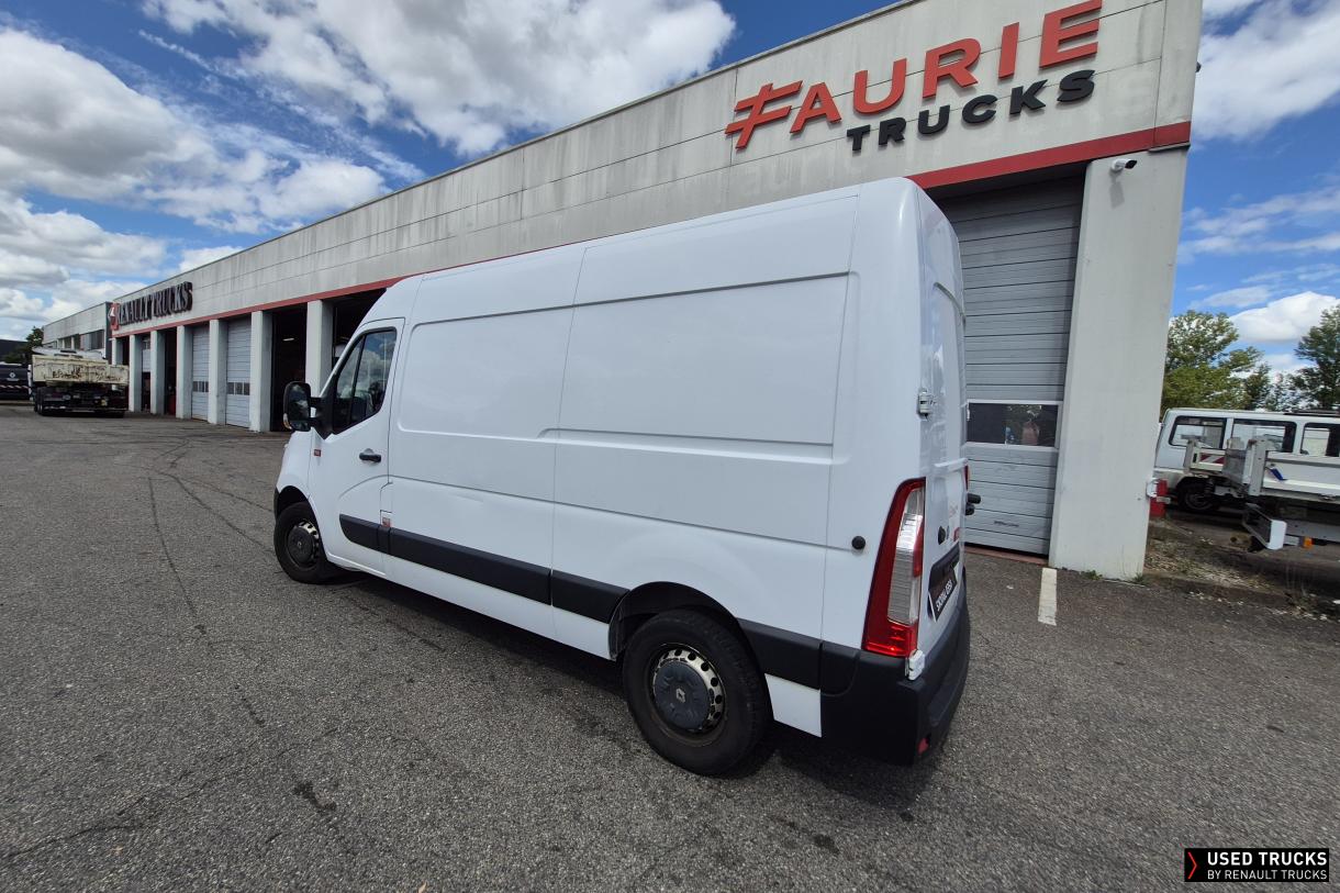 Renault Trucks Master 145