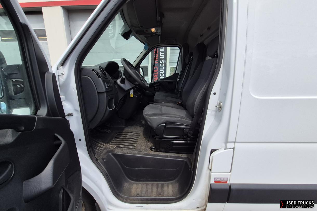 Renault Trucks Master 145