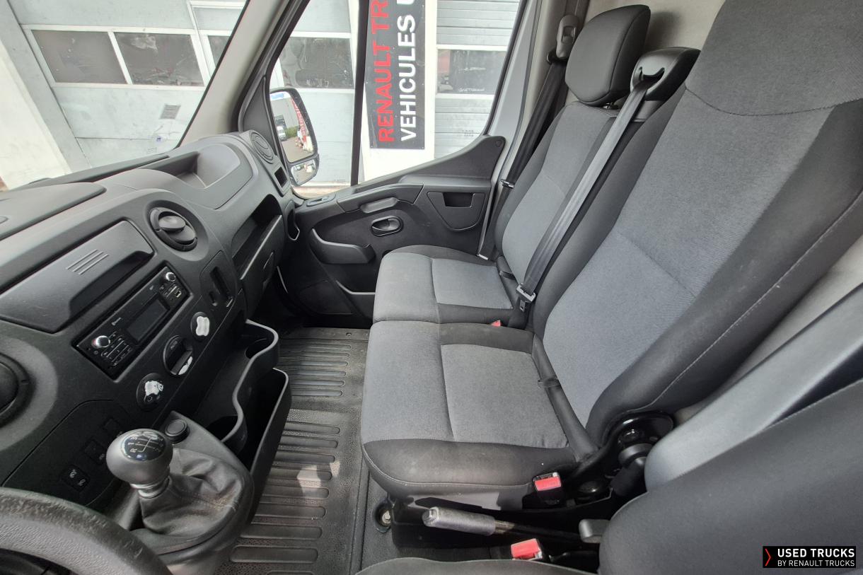 Renault Trucks Master 145