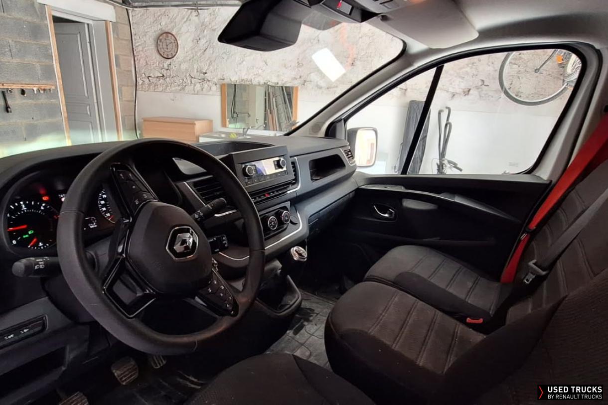 Renault Trucks Trafic 130