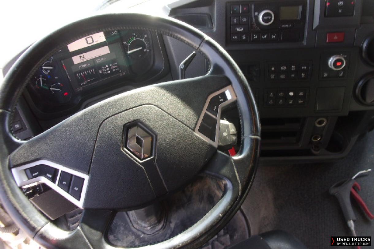 Renault Trucks C 440