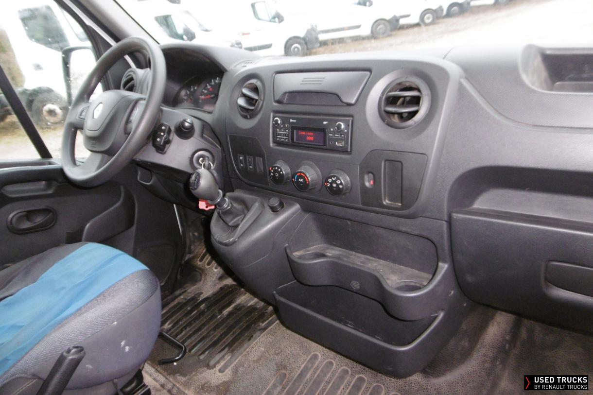 Renault Trucks Master 130