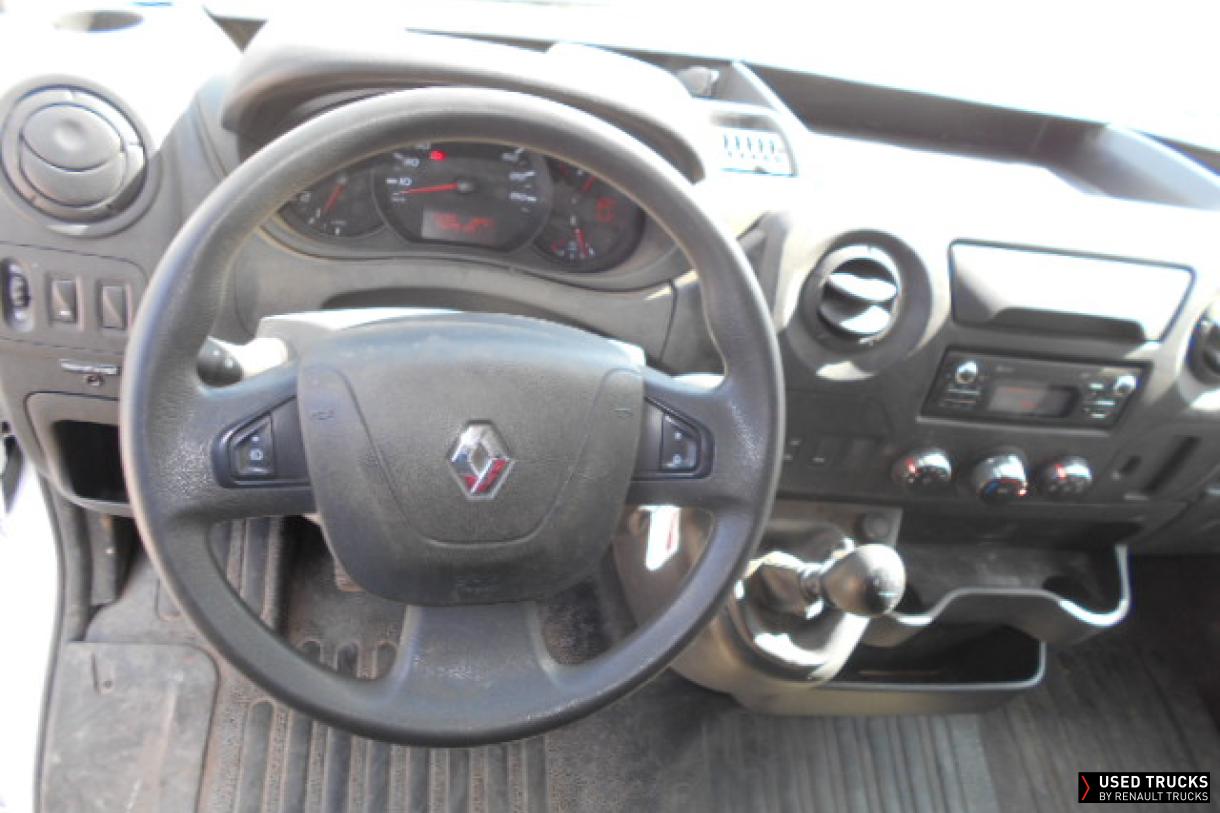 Renault Trucks Master 130