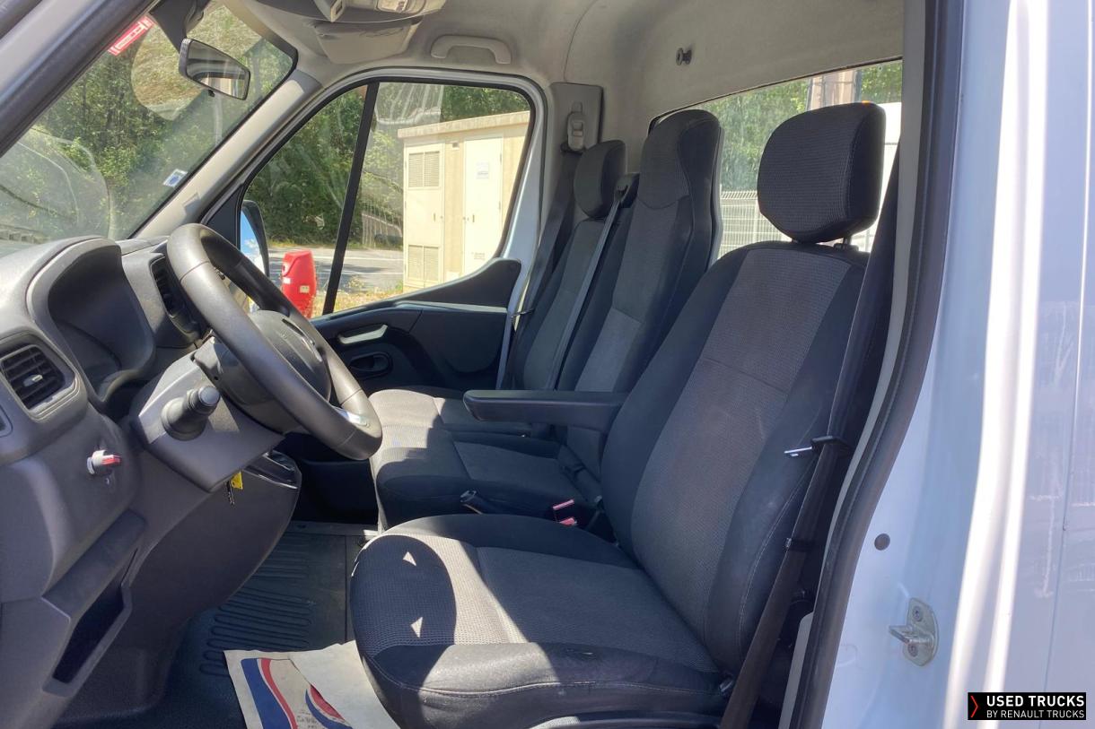 Renault Master 130
