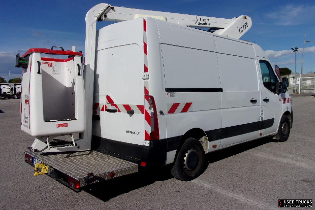 Renault Trucks Master 145