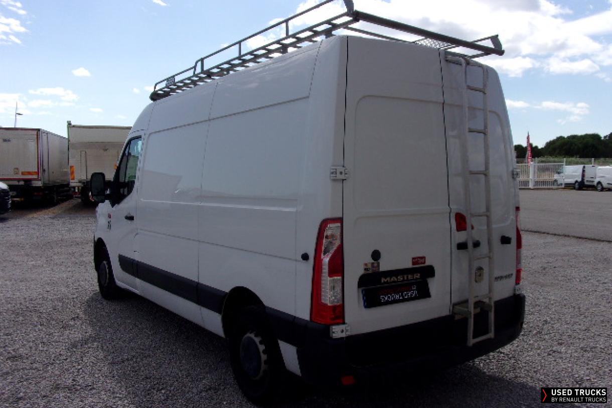 Renault Trucks Master 150