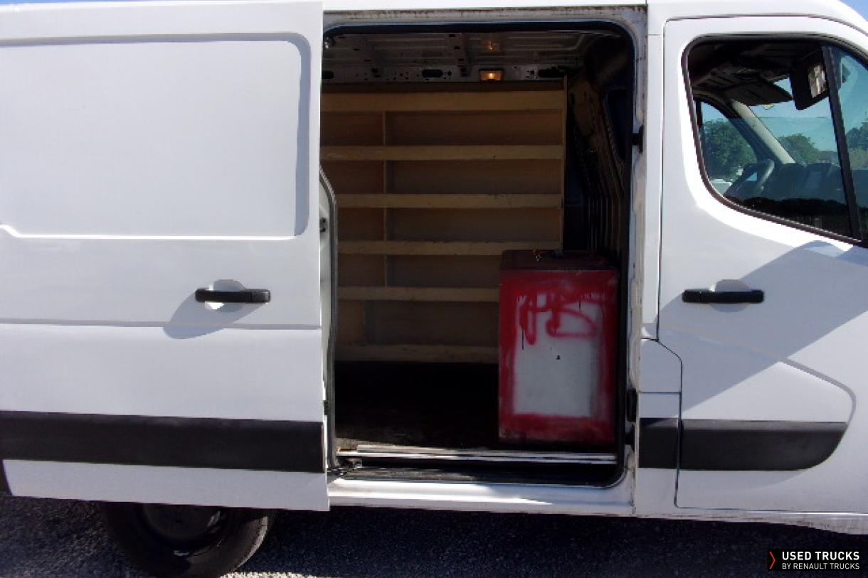 Renault Trucks Master 135
