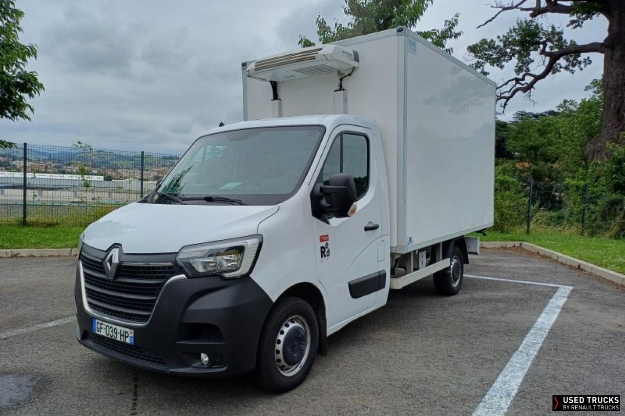 Renault Trucks Master 145