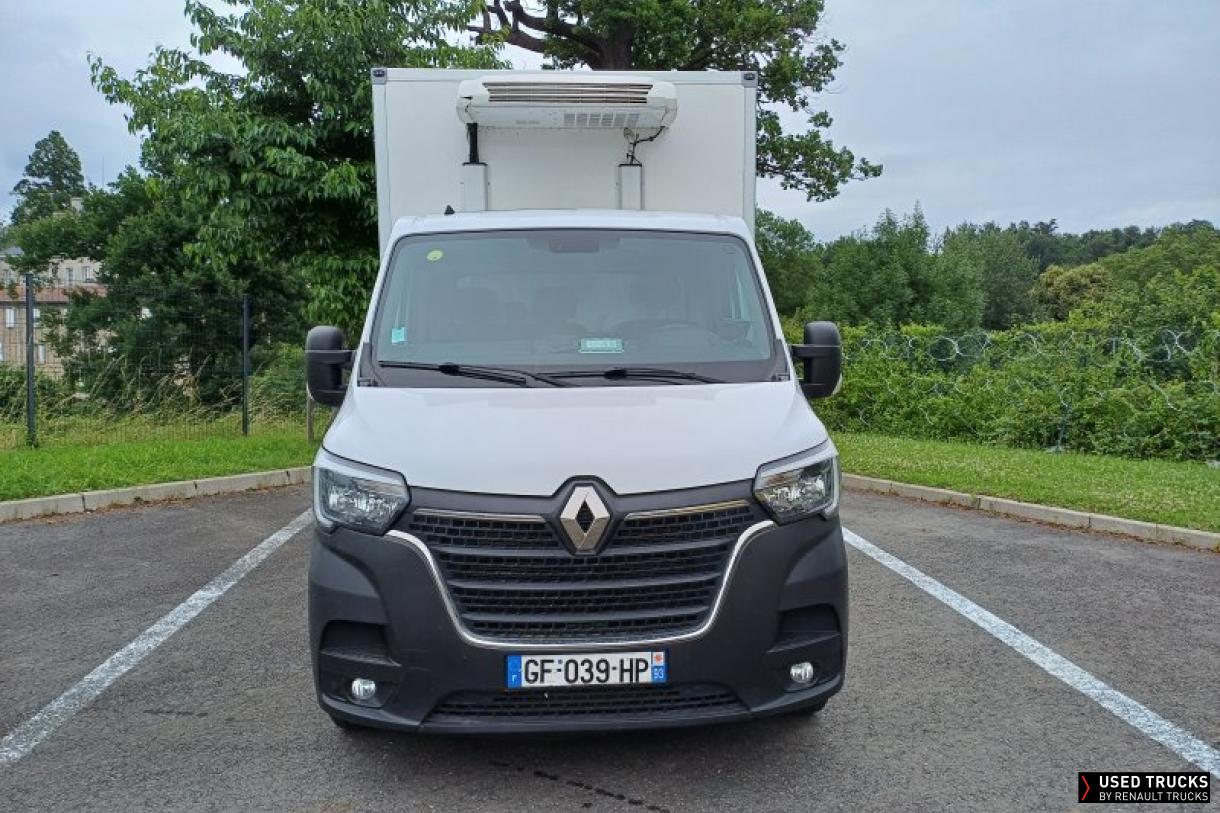 Renault Trucks Master 145