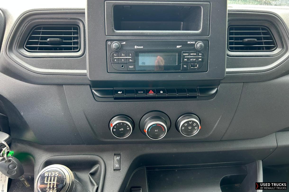 Renault Master 130