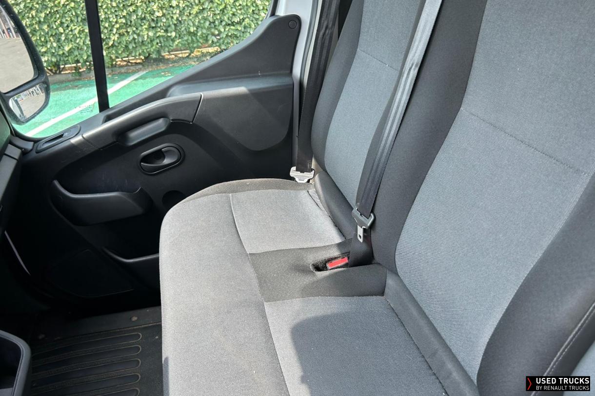 Renault Master 130