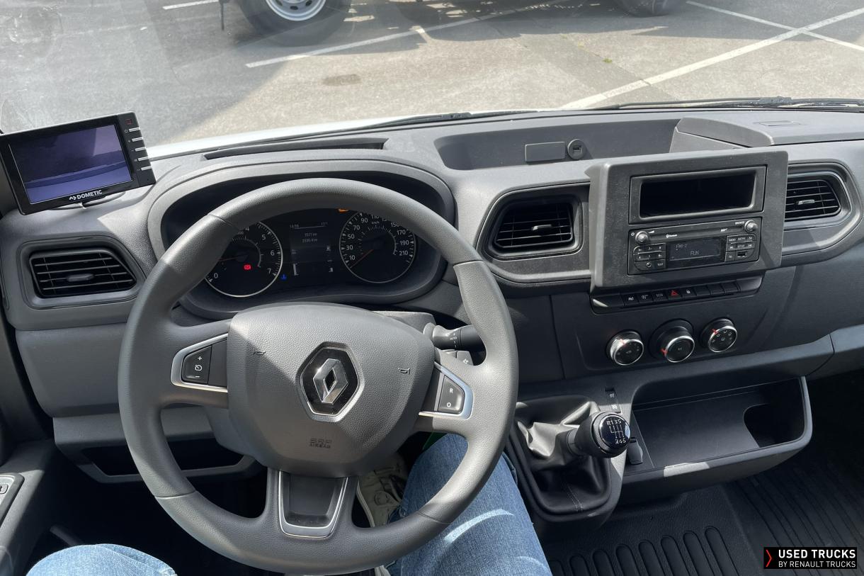 Renault Trucks Master 165