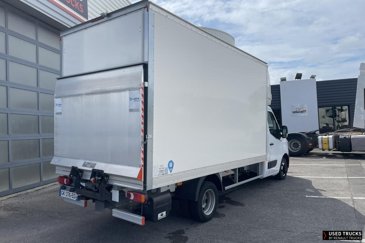 Renault Trucks Master 165