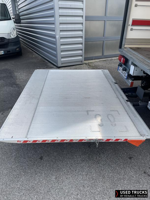 Renault Trucks Master 165