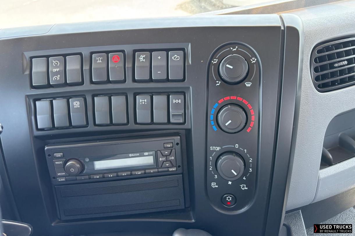 Renault Trucks D 240