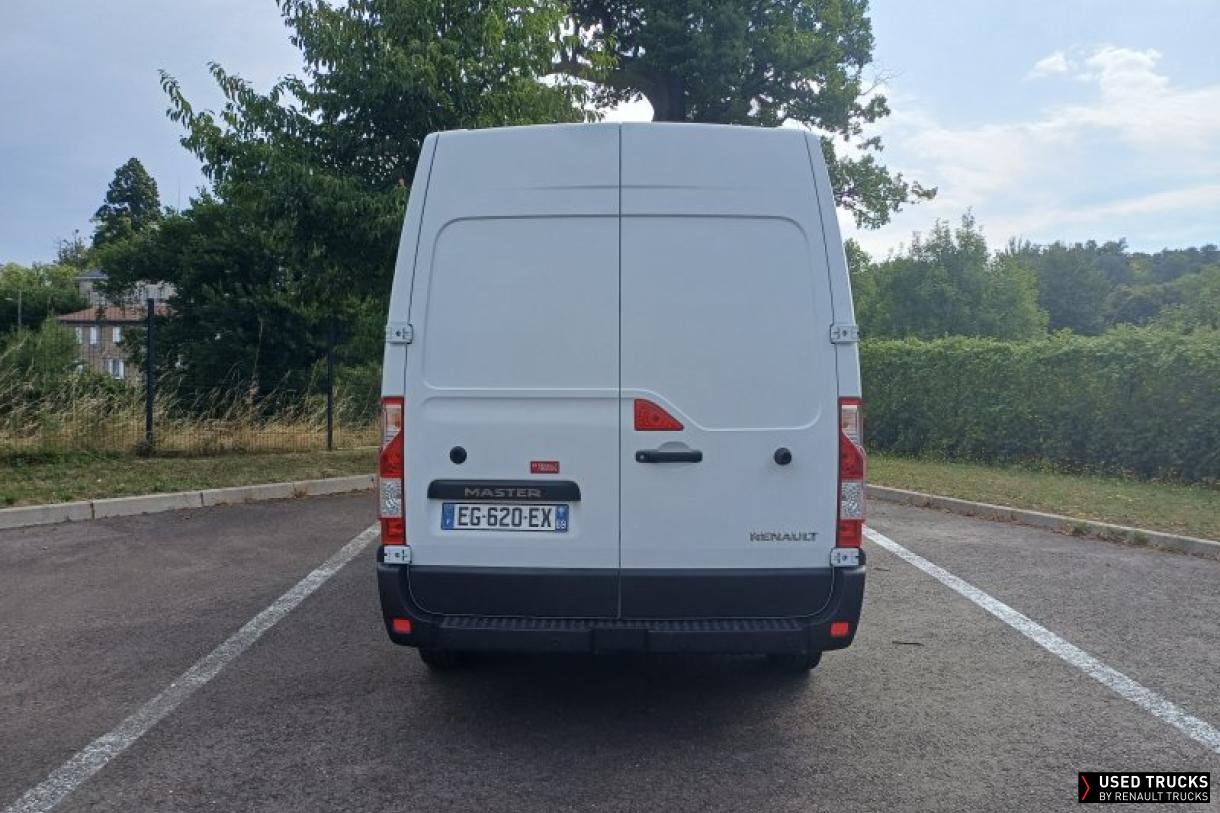 Renault Trucks Master 150