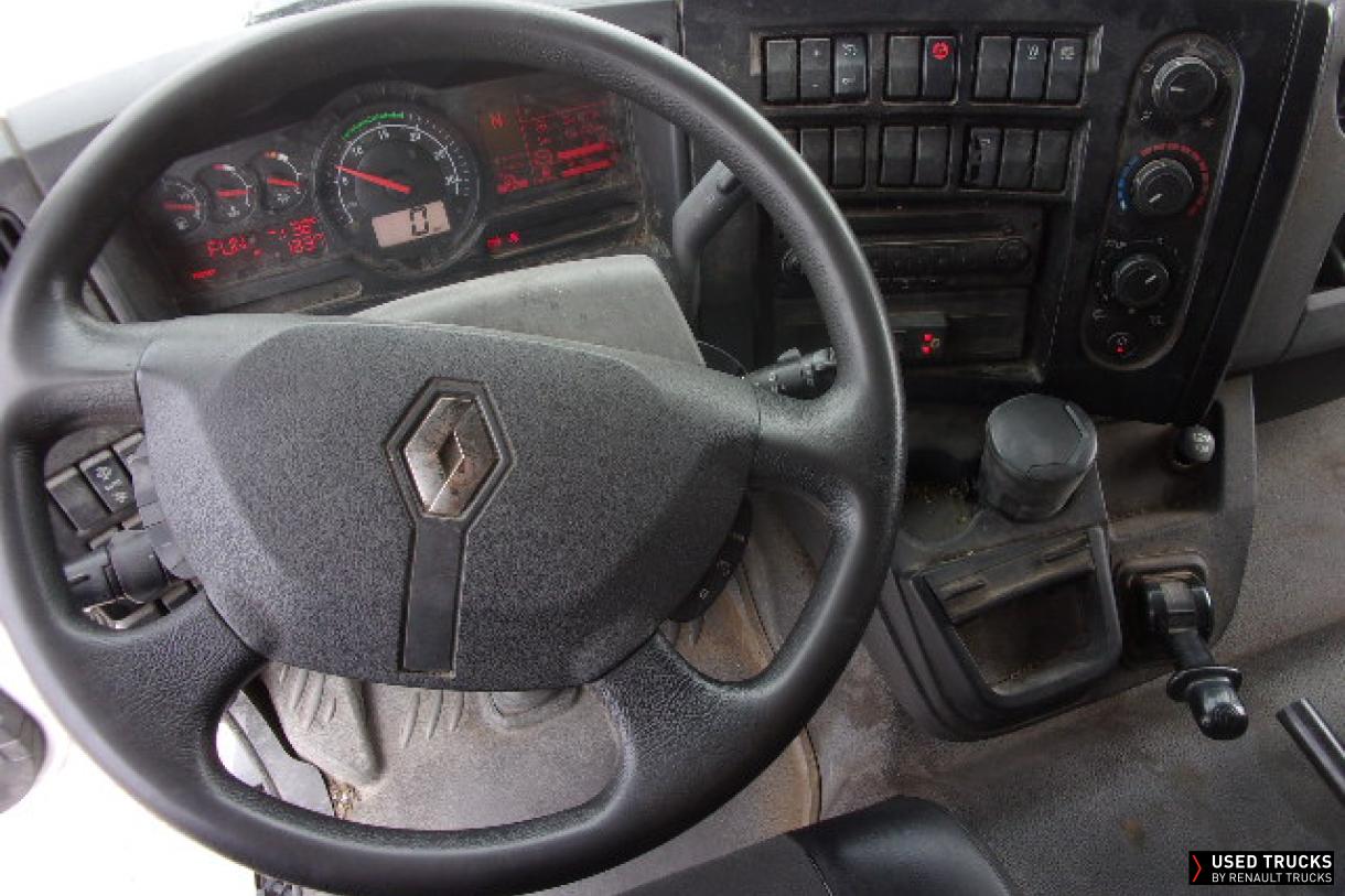 Renault Trucks D 240