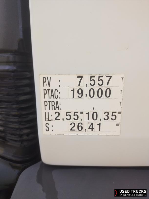 Renault Trucks Premium Distribution 340