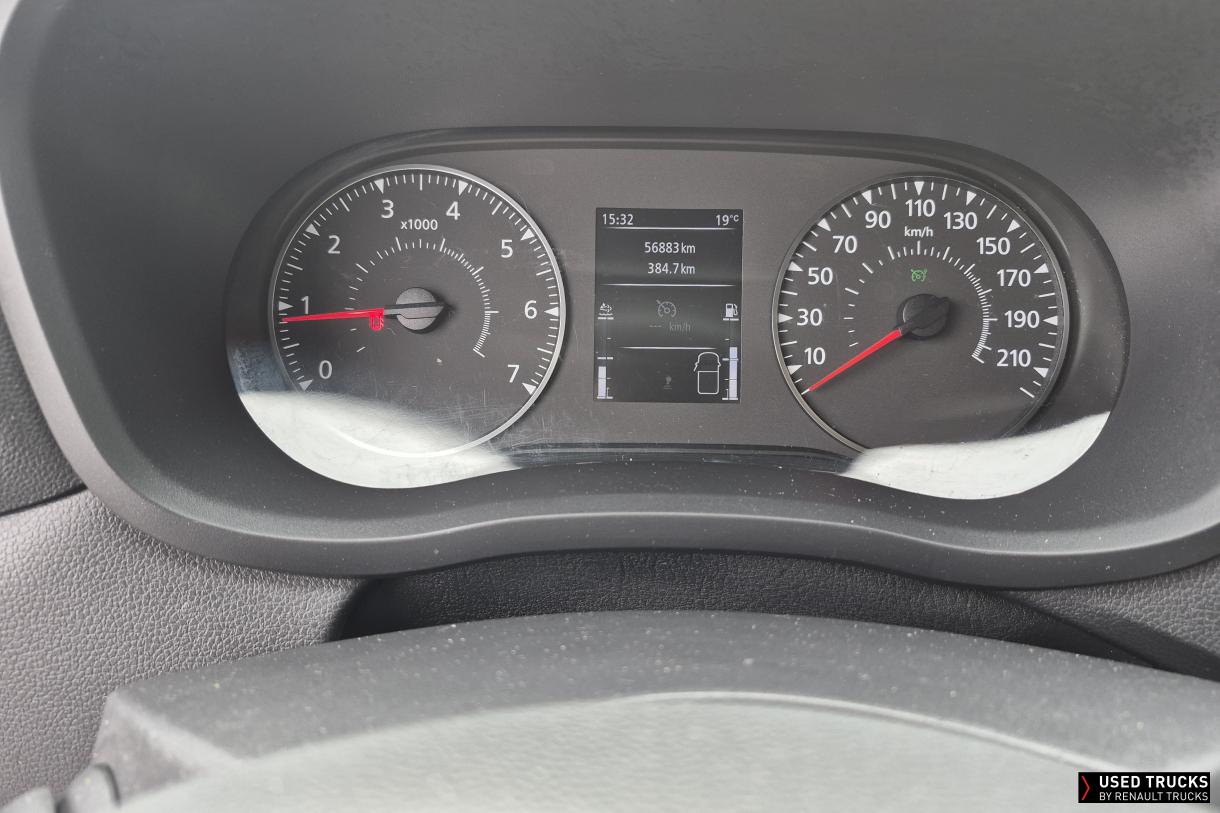 Renault Trucks Master 145