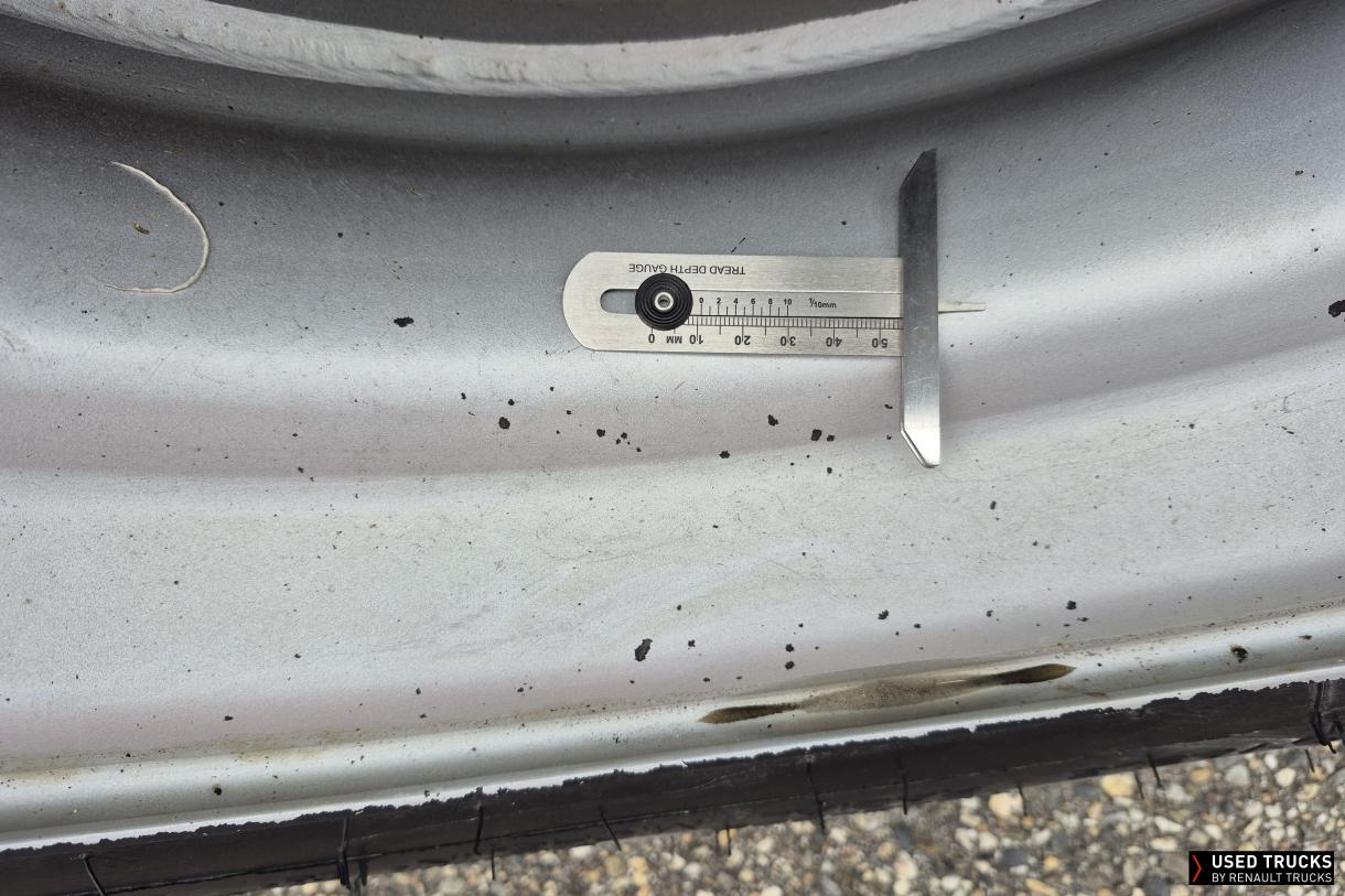 Renault Trucks C 440