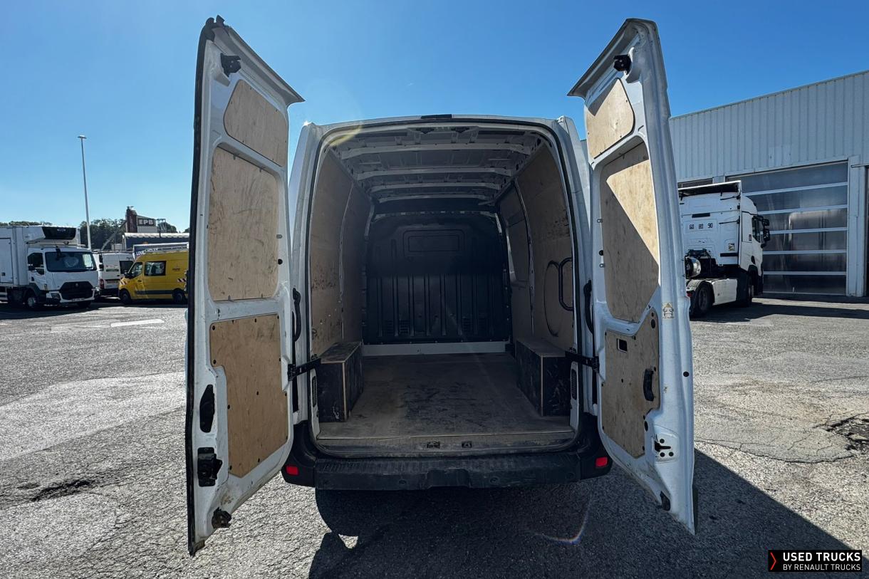 Renault Trucks Master 