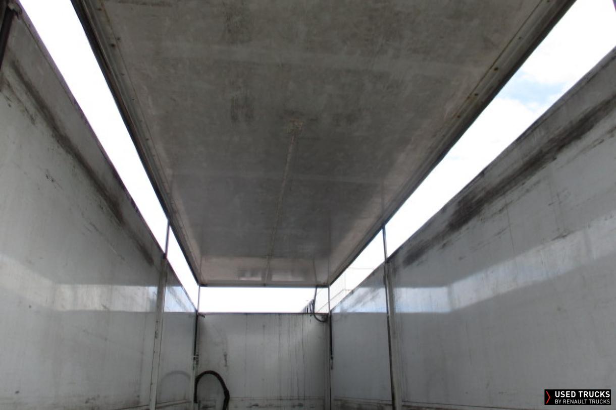 Renault Trucks Premium Distribution 280