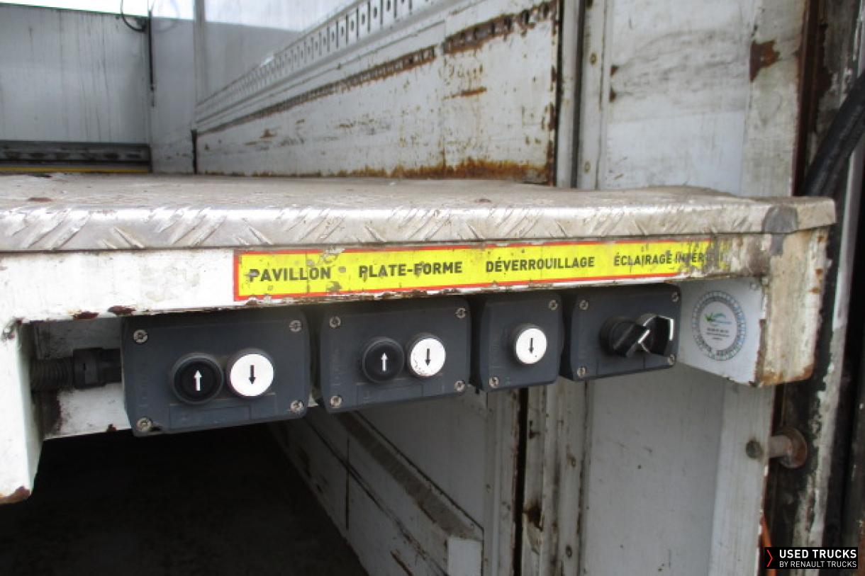 Renault Trucks Premium Distribution 280
