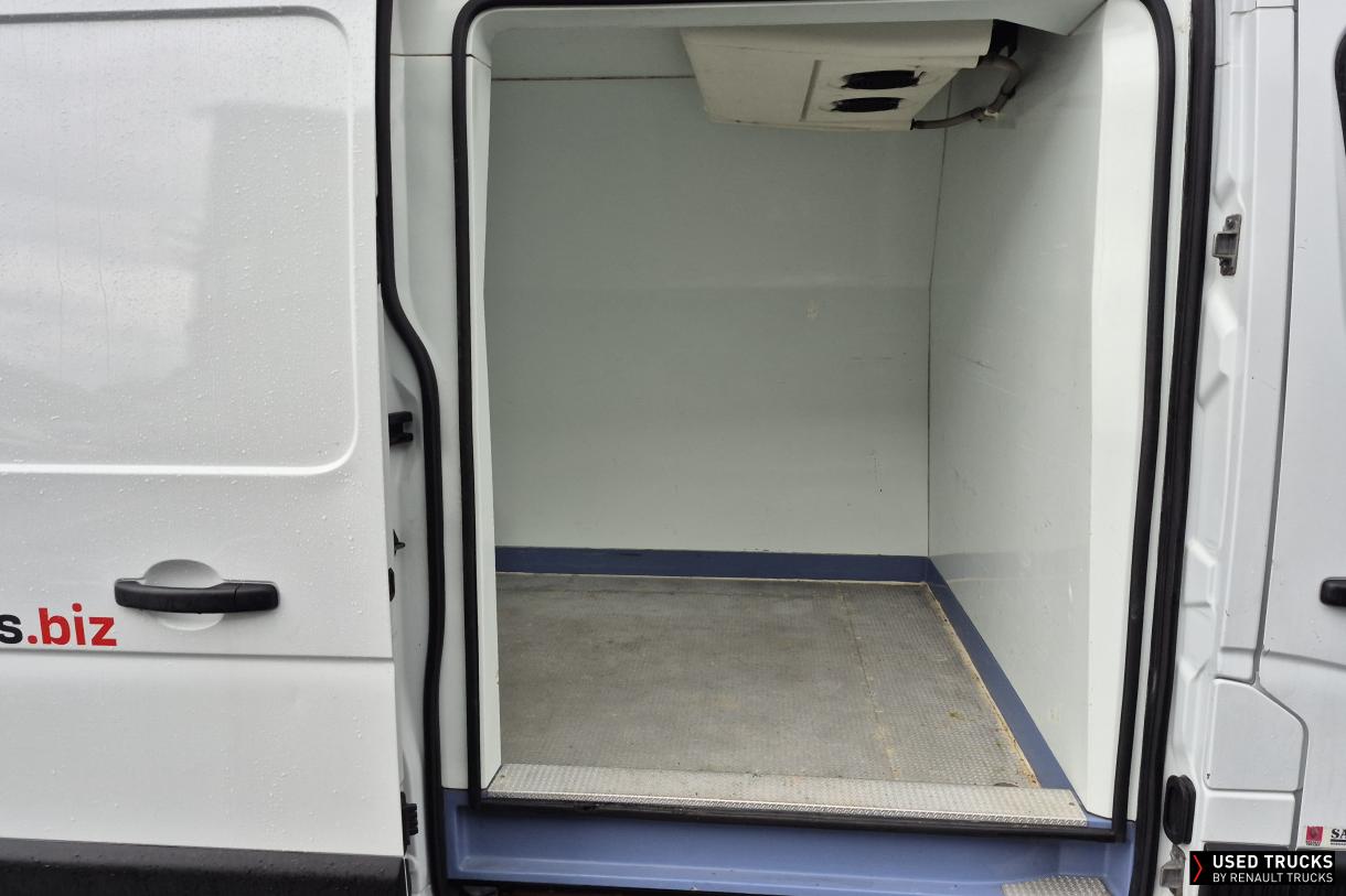 Renault Trucks Master 165