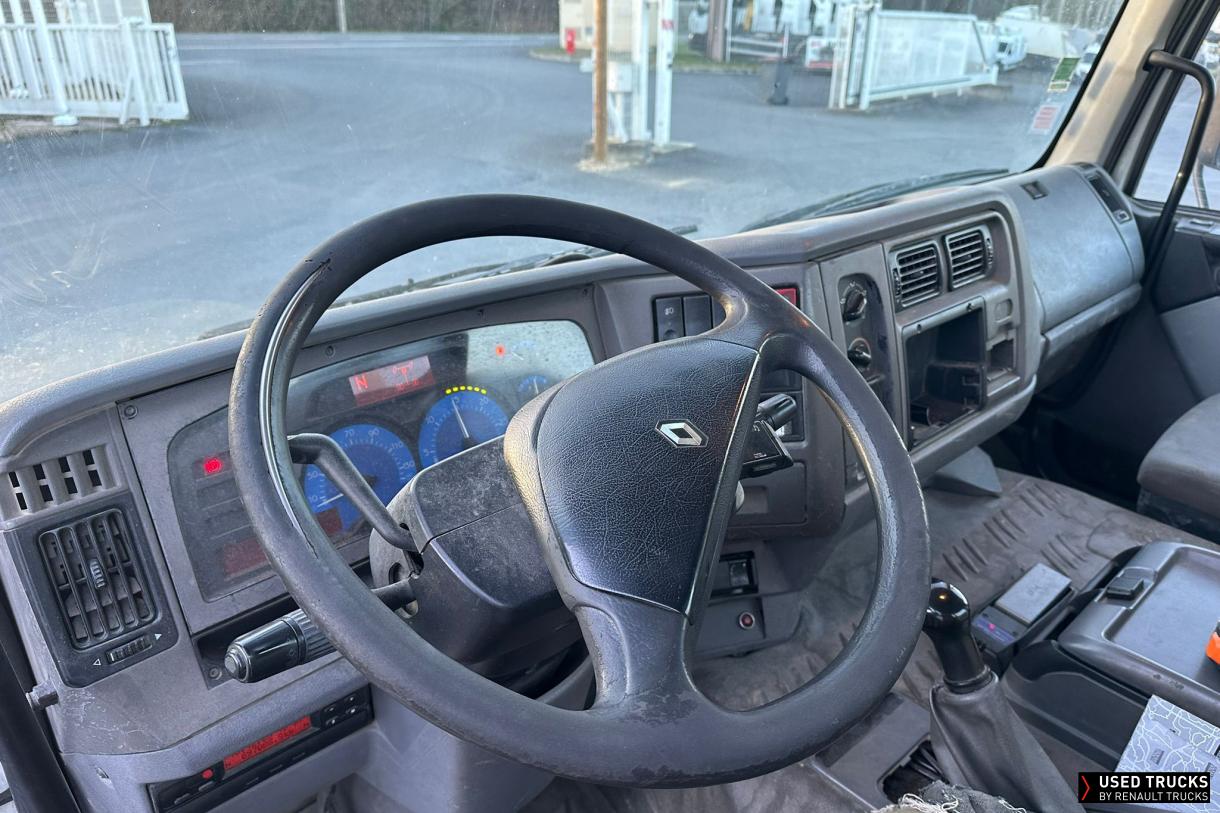 Renault Trucks Premium 270