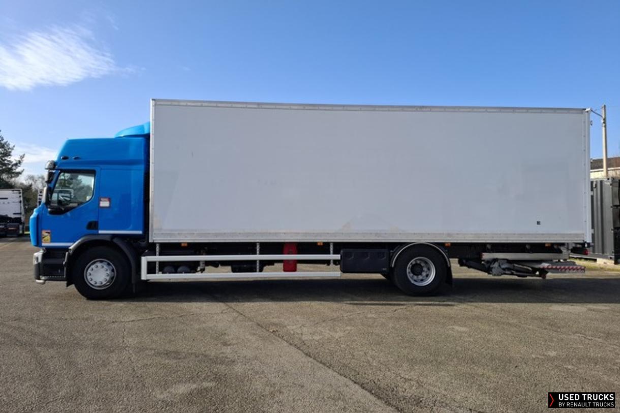 Renault Trucks D Wide 320