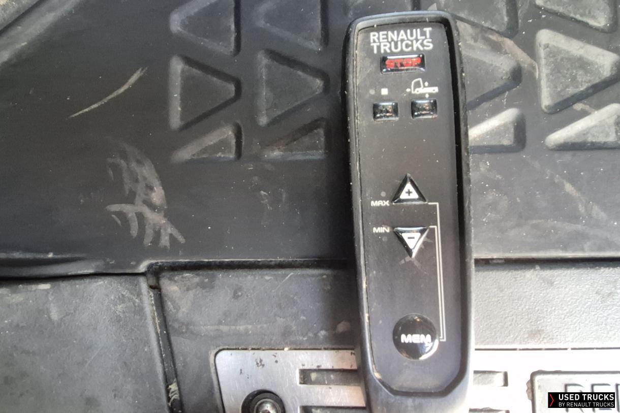 Renault Trucks C 440