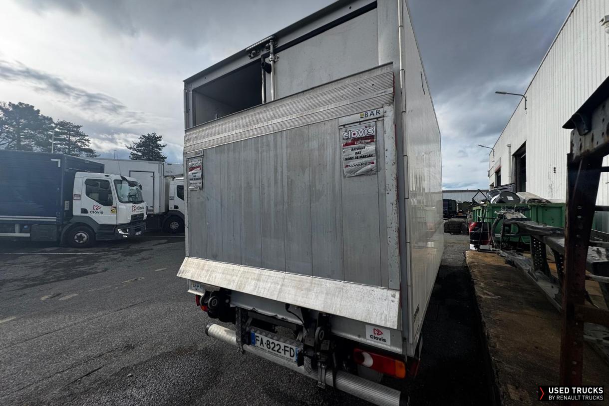 Renault Trucks Maxity 130