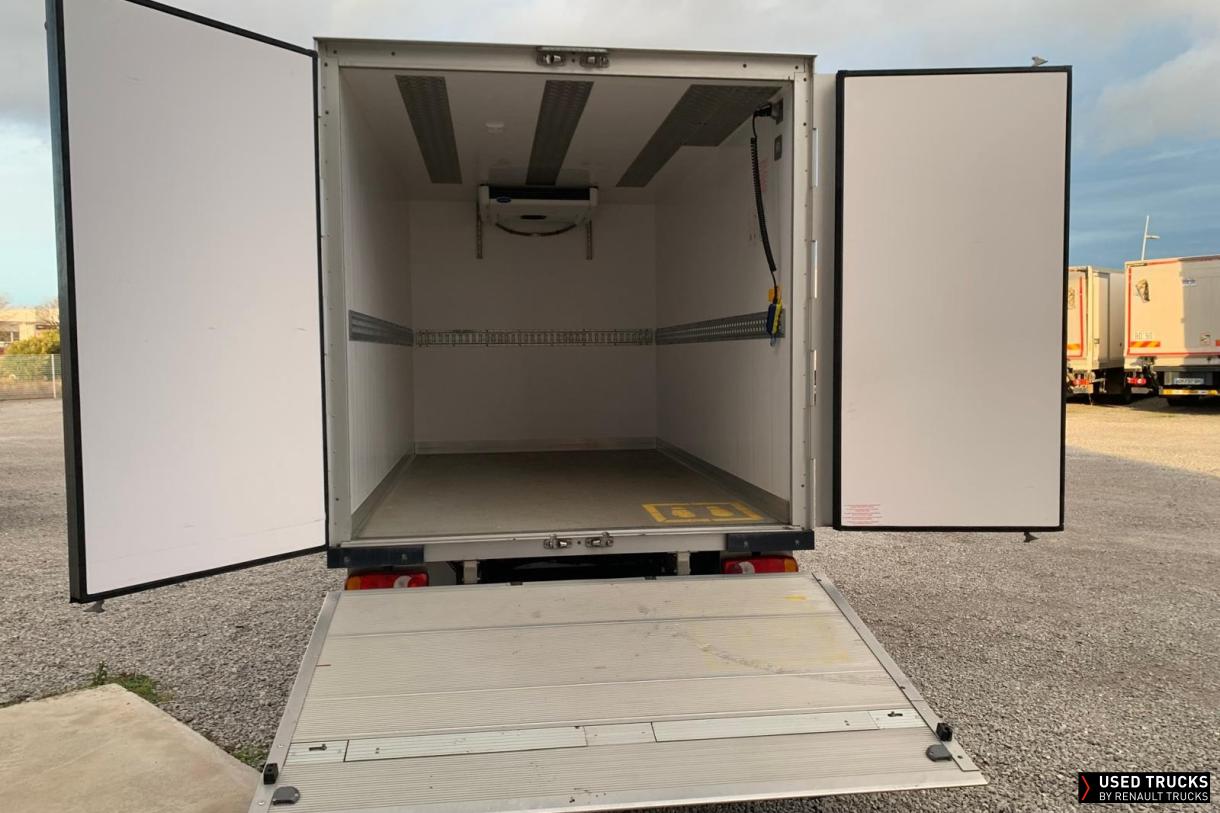 Renault Trucks Master 145