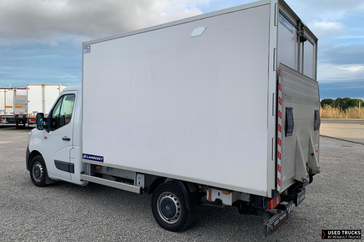 Renault Trucks Master 145