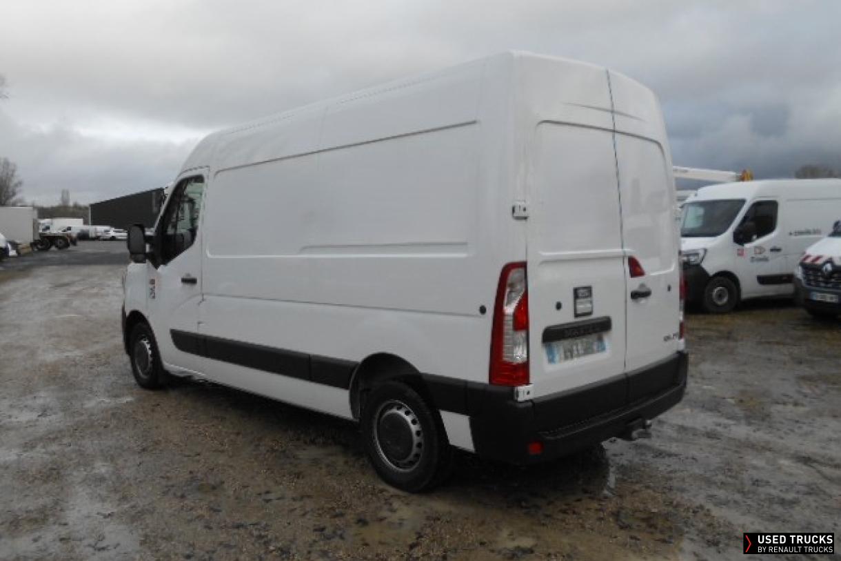 Renault Trucks Master 