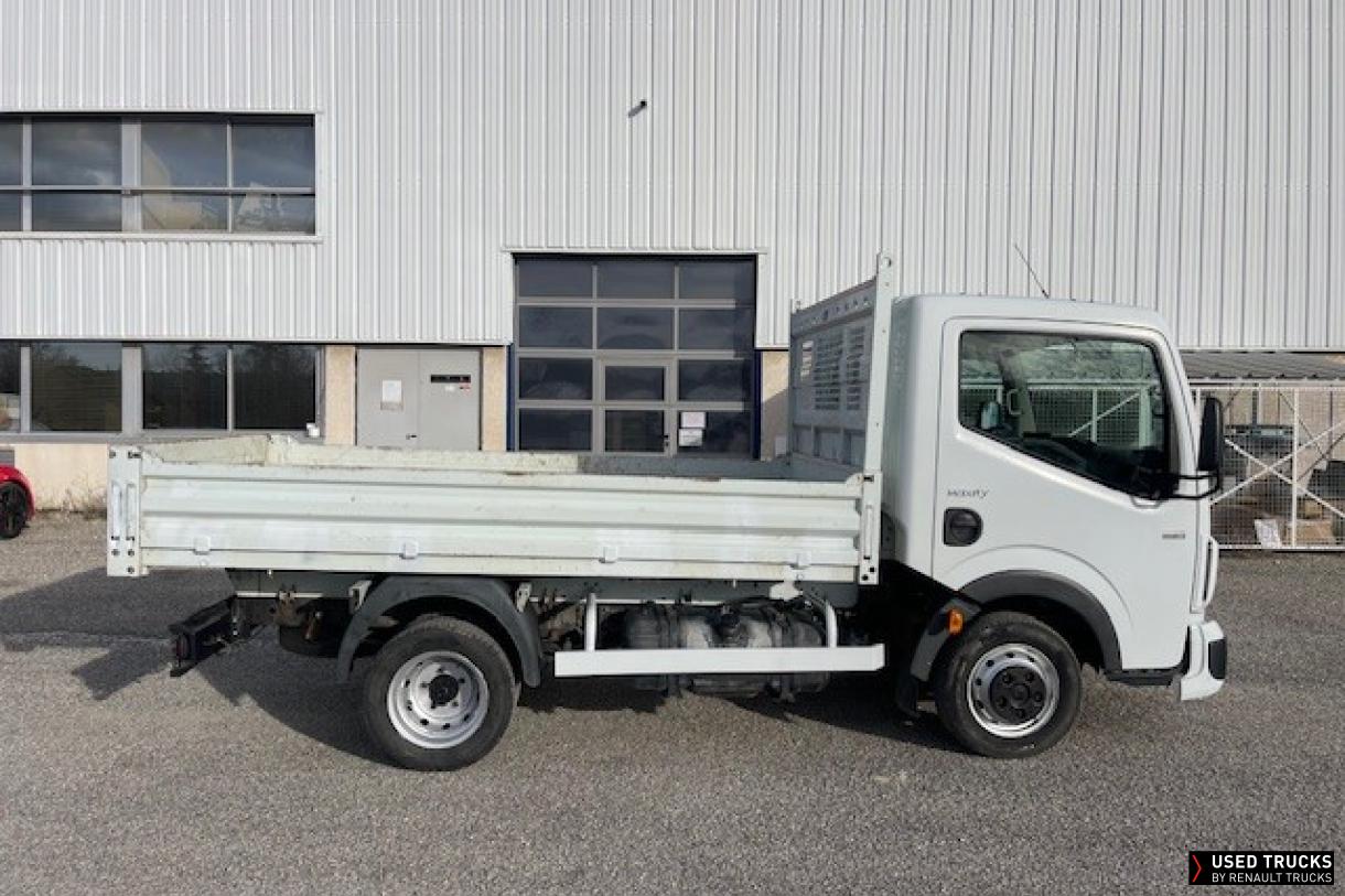 Renault Trucks Maxity 110