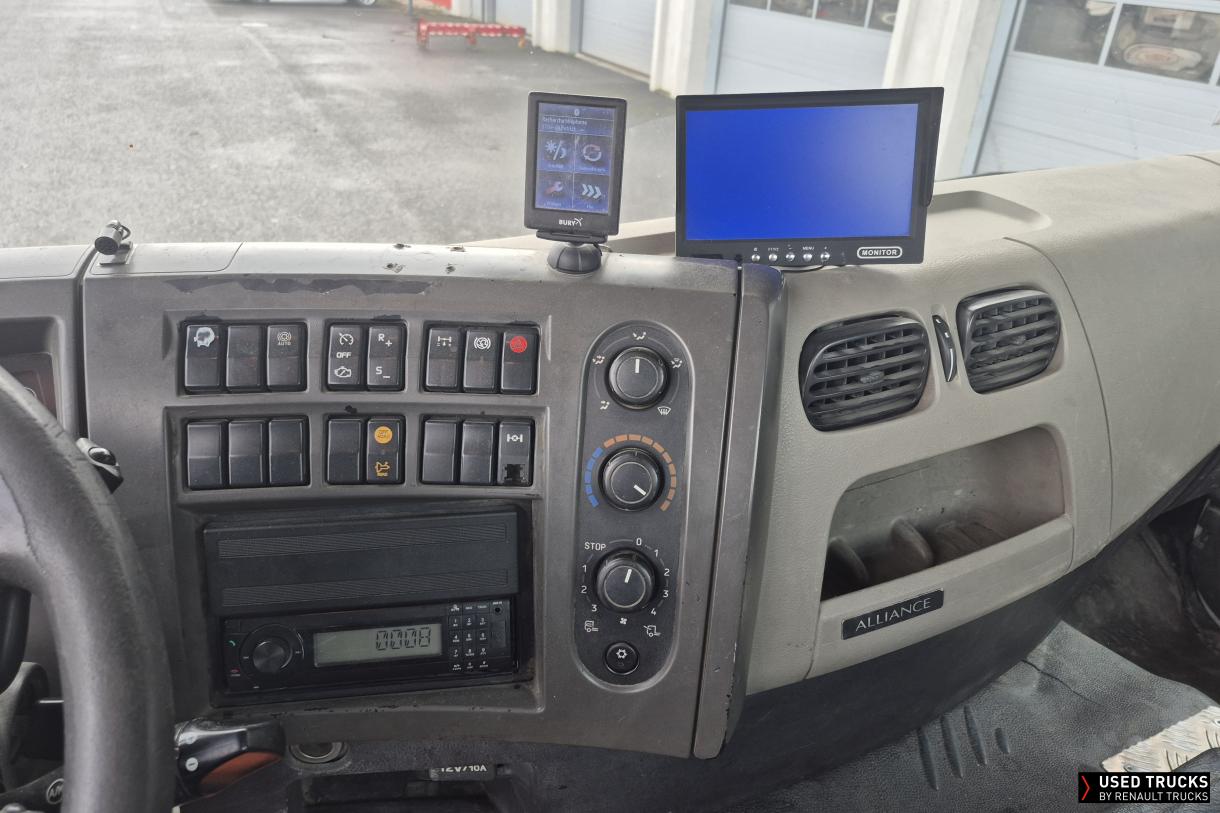 Renault Trucks Premium 430