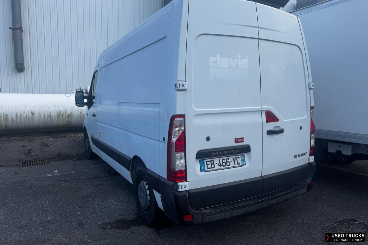 Renault Trucks Master 135