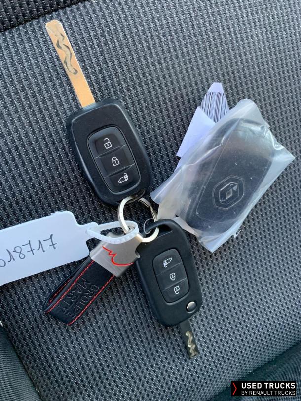 Renault Trucks Trafic 130