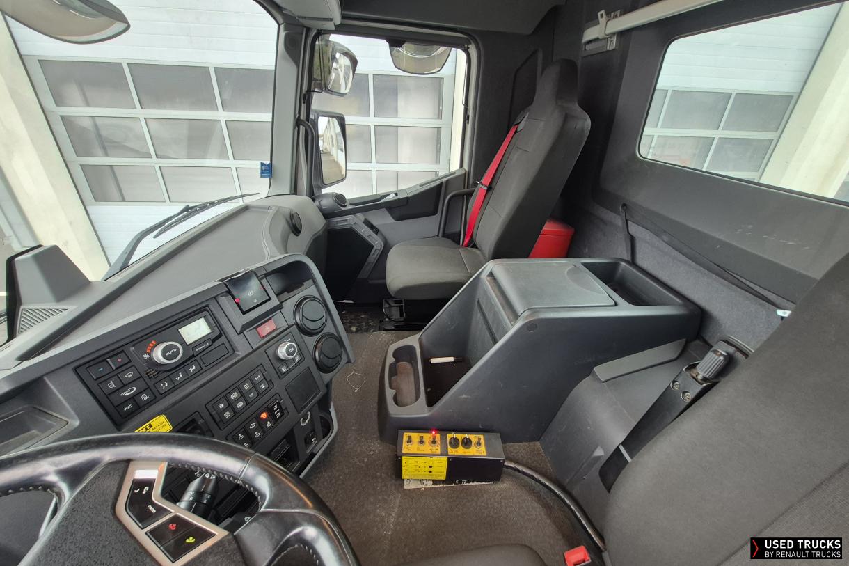 Renault Trucks C 440