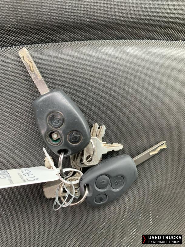 Renault Trucks Master 130