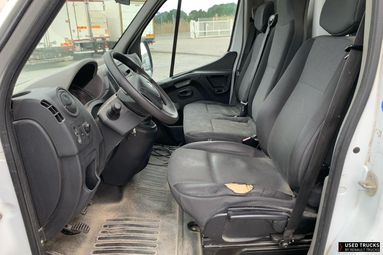 Renault Trucks Master 130