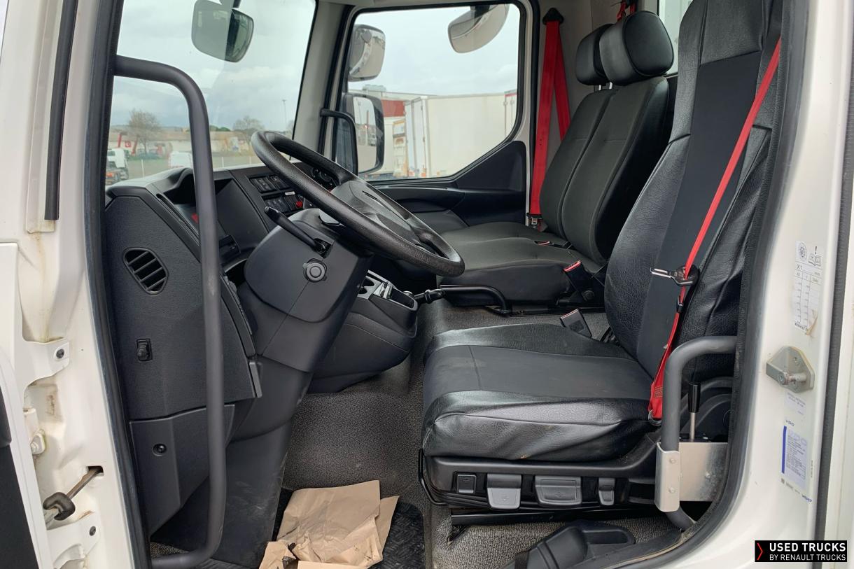 Renault Trucks D 240