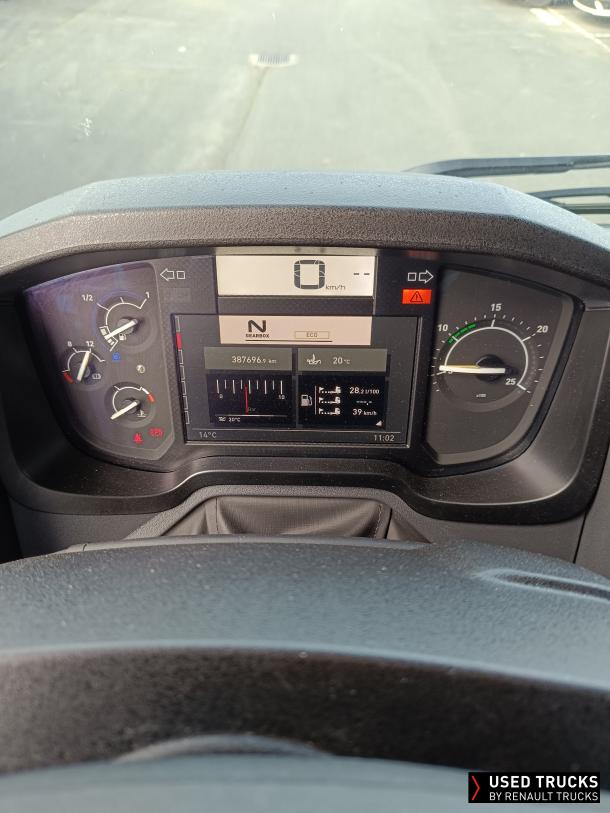 Renault Trucks T High 