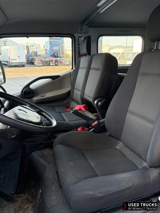 Renault Trucks Maxity 130