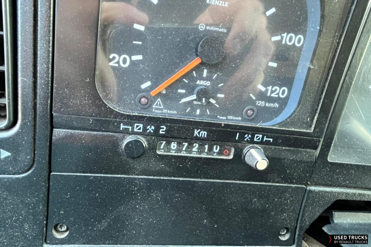 Renault Trucks Premium 340