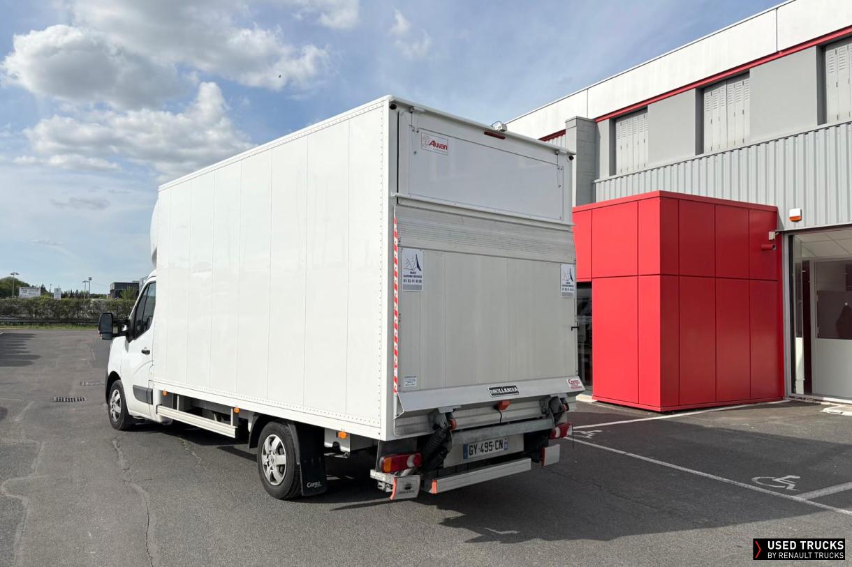 Renault Master 145