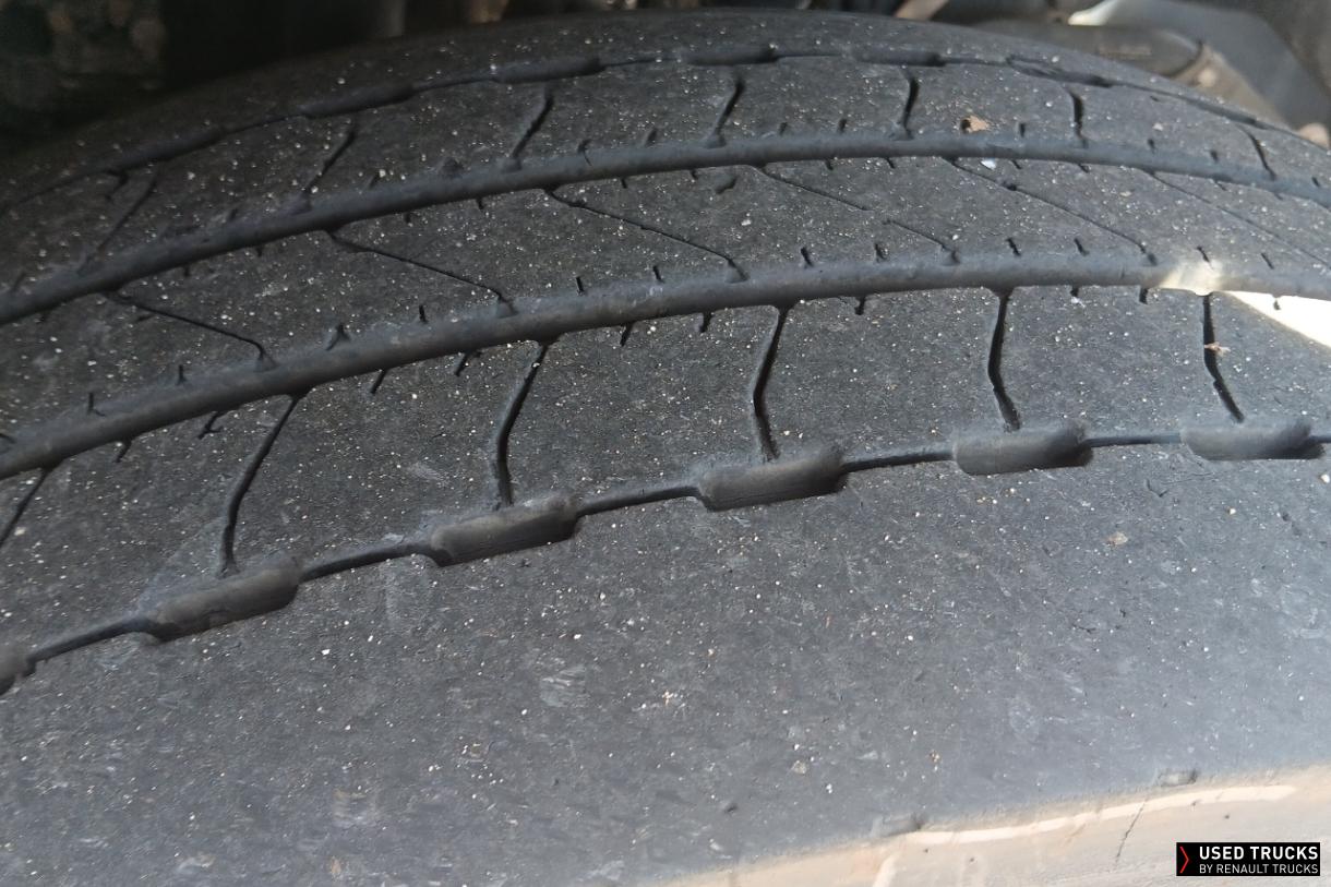 Renault Trucks D 430